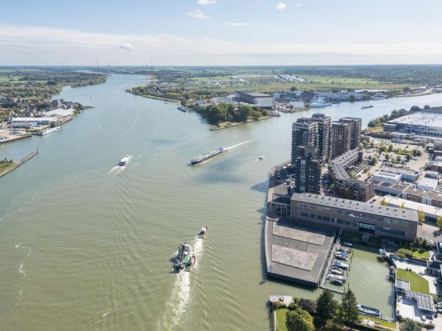 Drierivierenlaan 43, Ridderkerk