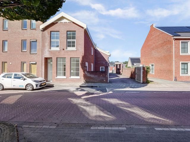 Lipperkerkstraat 217, Enschede