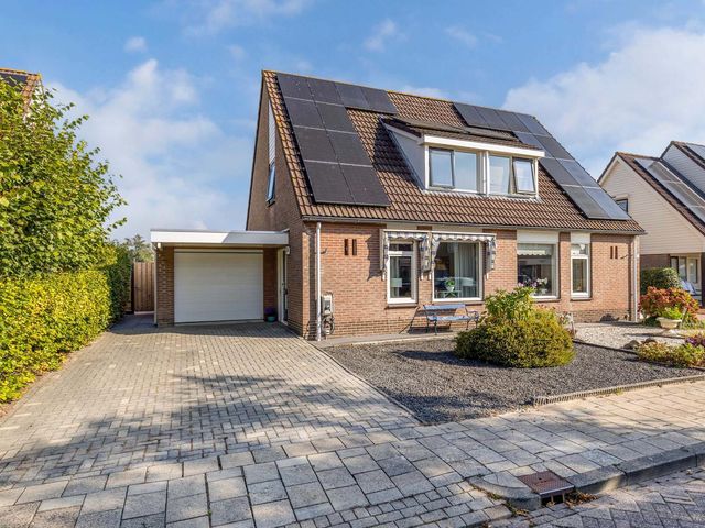 Baalder 9, Delfstrahuizen