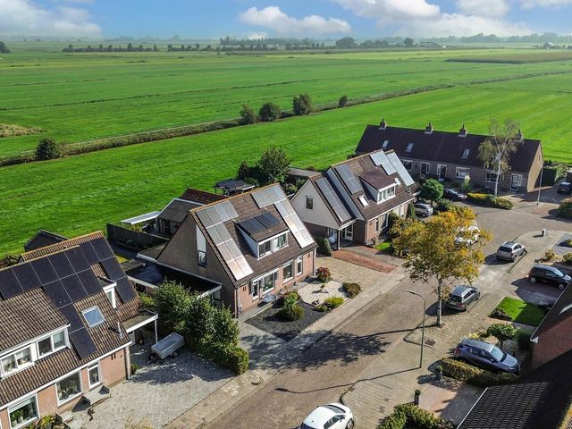 Baalder 9, Delfstrahuizen