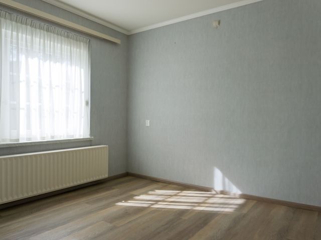 Johann Strauszstraat 37, Halsteren
