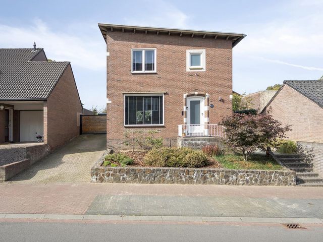 Heirstraat 4, Elsloo