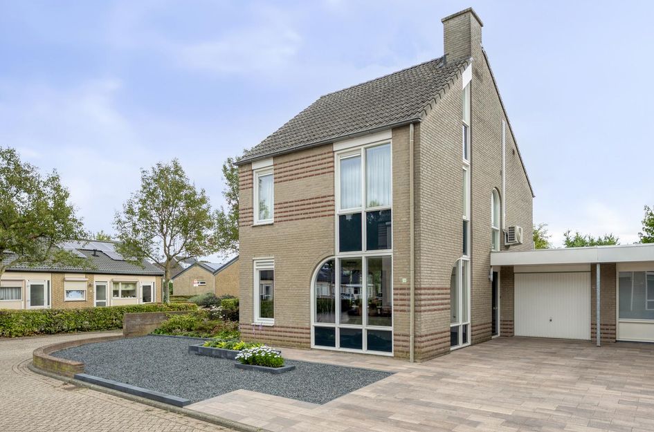 Halfeweg 16