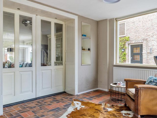 Diepenbrocklaan 22, Roosendaal