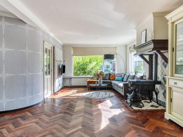 Diepenbrocklaan 22, Roosendaal