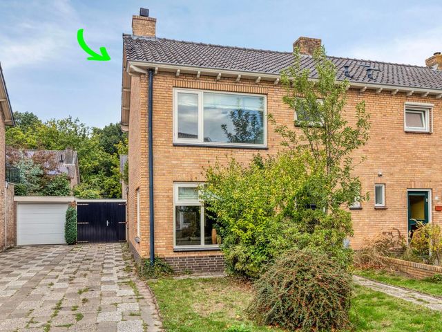 Diepenbrocklaan 22, Roosendaal
