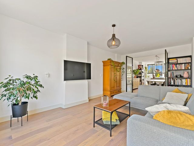 Bergweg 53A, Rotterdam
