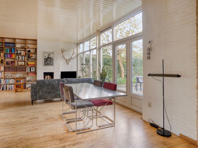 Mauritslaan 10, Dodewaard