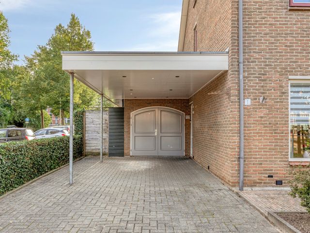 De Deel 1, Biddinghuizen
