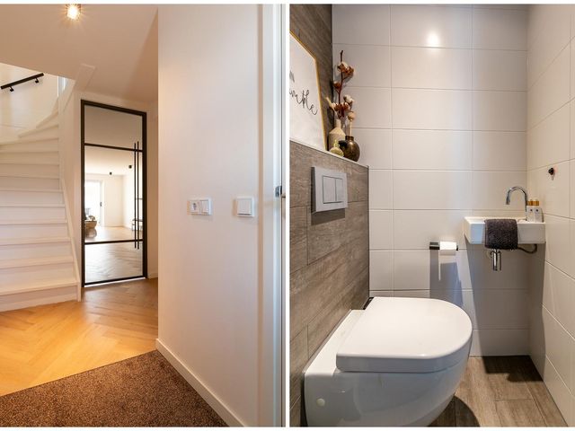Corsicastraat 22, Almere