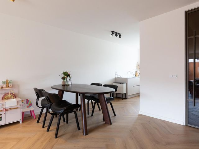Corsicastraat 22, Almere