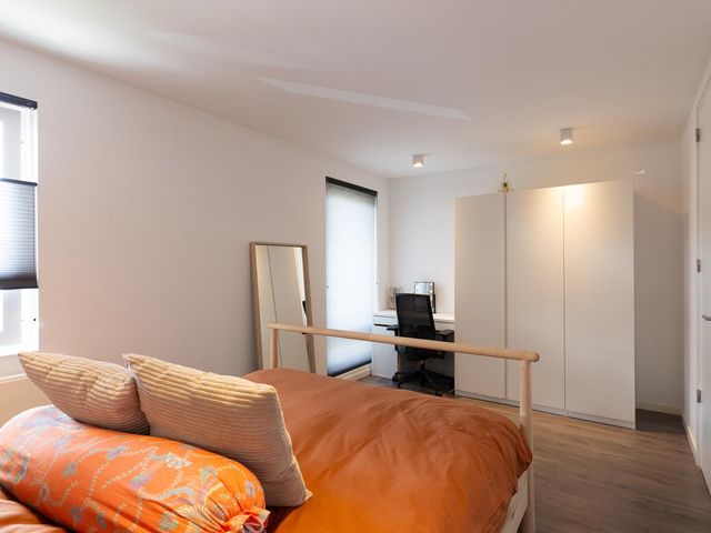 Corsicastraat 22, Almere