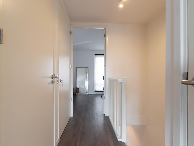Corsicastraat 22, Almere