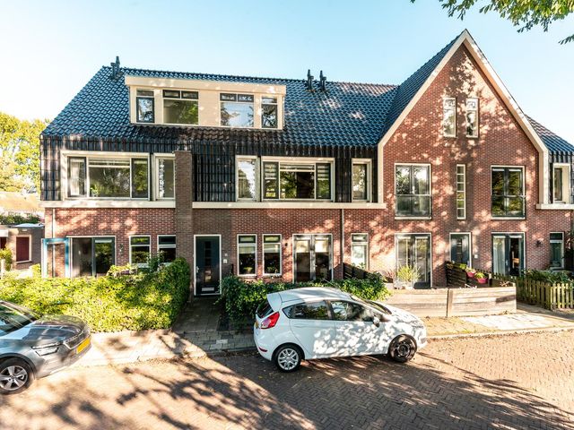Burgwal 33, Enkhuizen