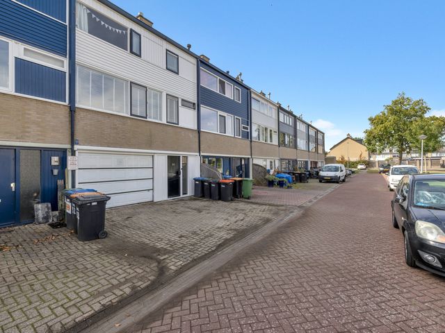 Bongerd 91, Lelystad