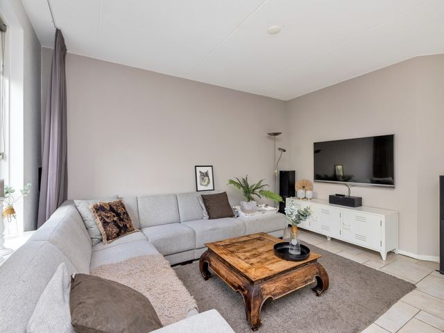 Mandenmakersgilde 3, Dronten