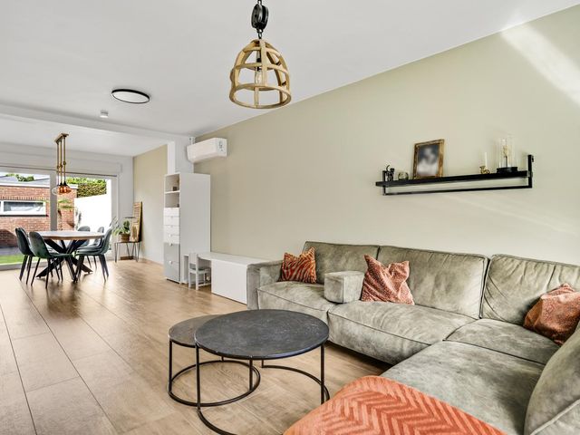 Oppergelrestraat 27, Weert