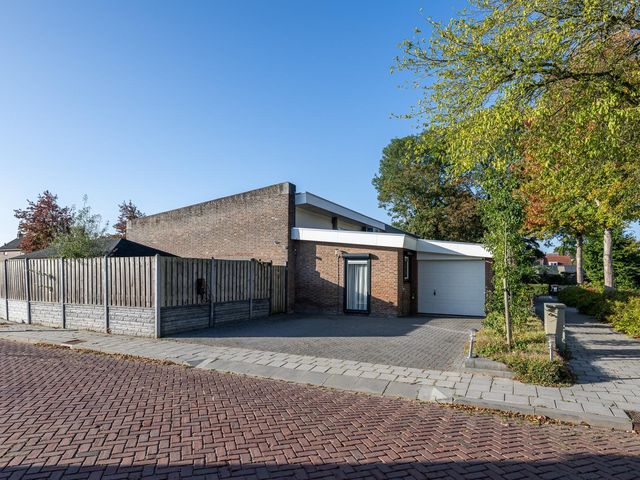 Kerkstraat 9, Stad aan 't Haringvliet