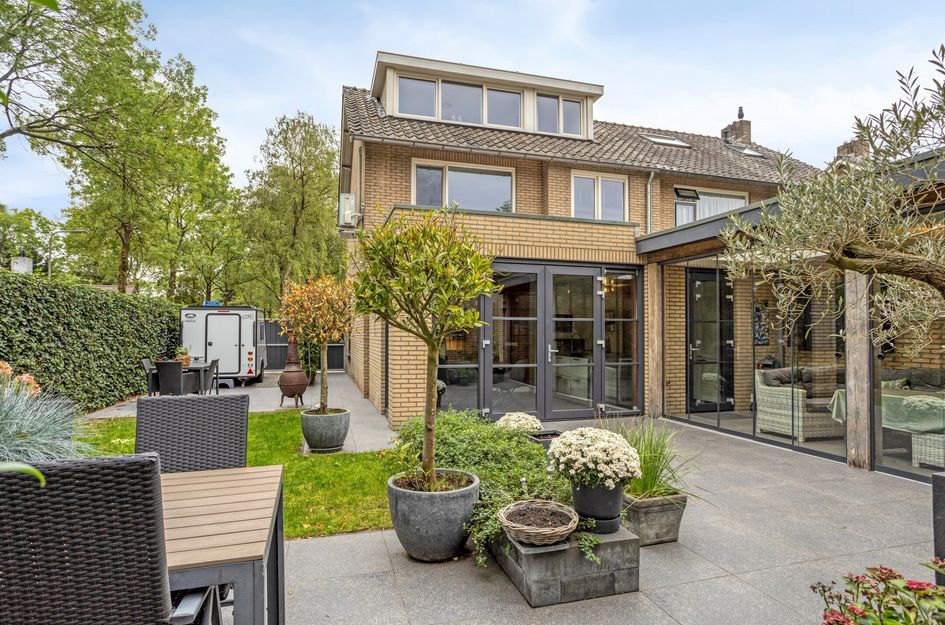 Koningin Emmastraat 21