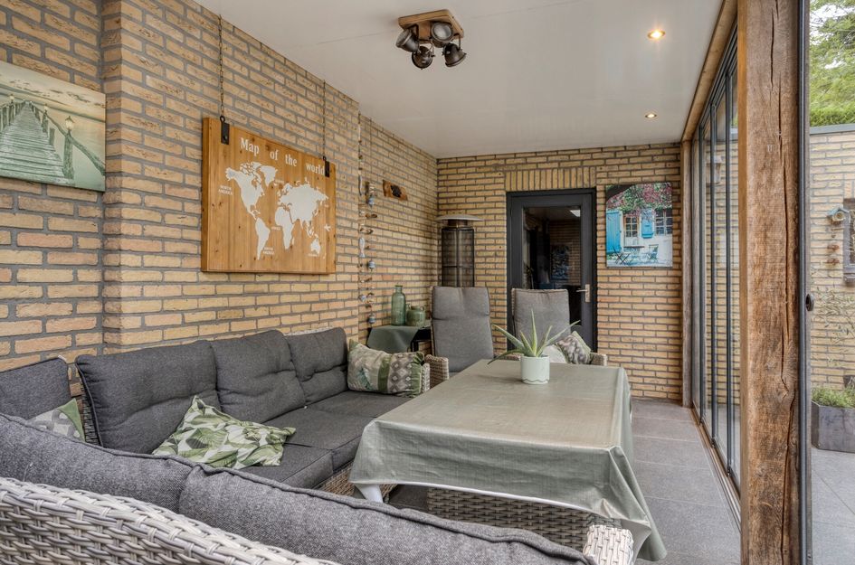 Koningin Emmastraat 21