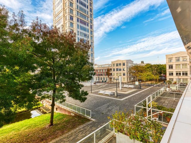 Burgemeester De Monchyplein 55, 'S-Gravenhage