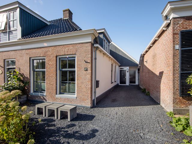 Buren 27, Makkum