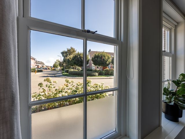 Buren 27, Makkum
