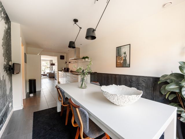 Buren 27, Makkum