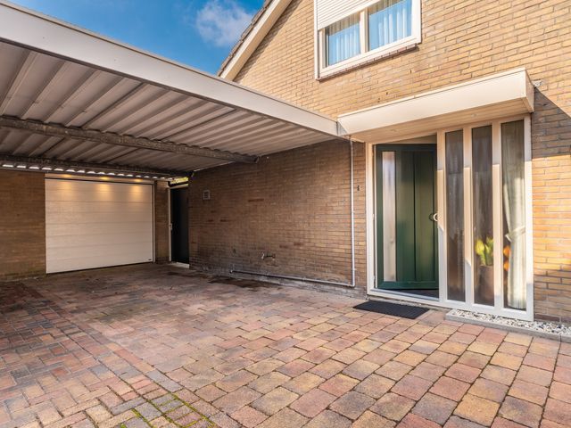 Irisstraat 19, Scheemda