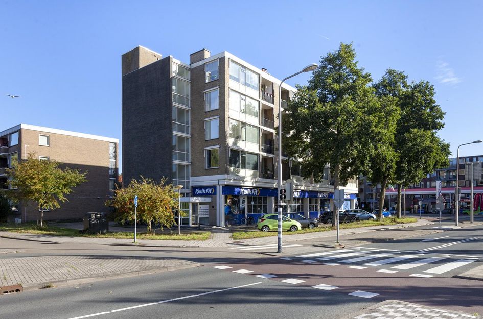 Albert Plesmanplein 16
