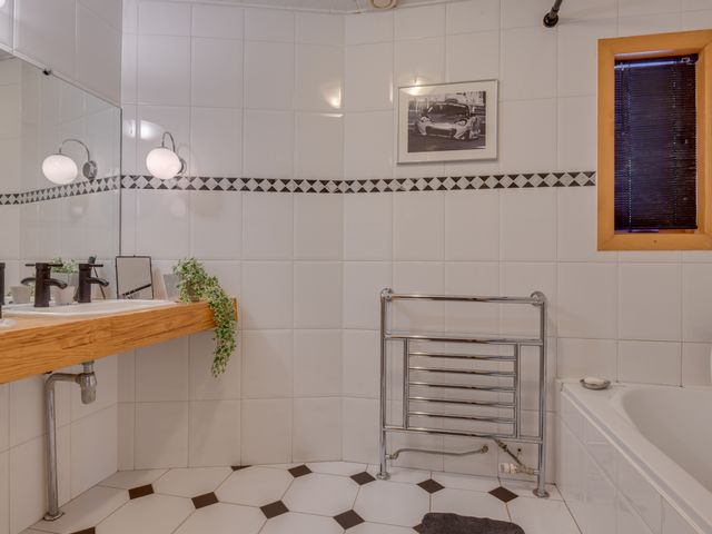Glenn Millerhof 34, Hoorn