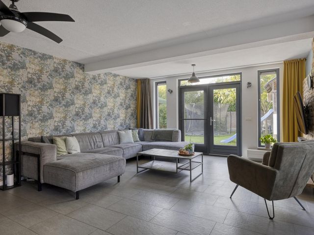 Kievitstraat 10, Fijnaart