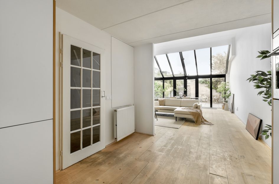 Louis Couperussingel 4