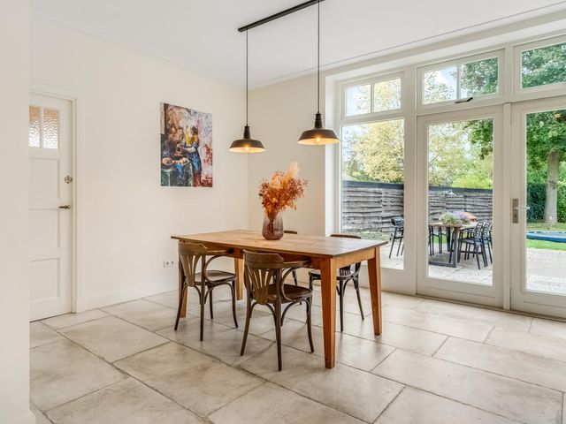 Rijnstraat 24, Doornenburg
