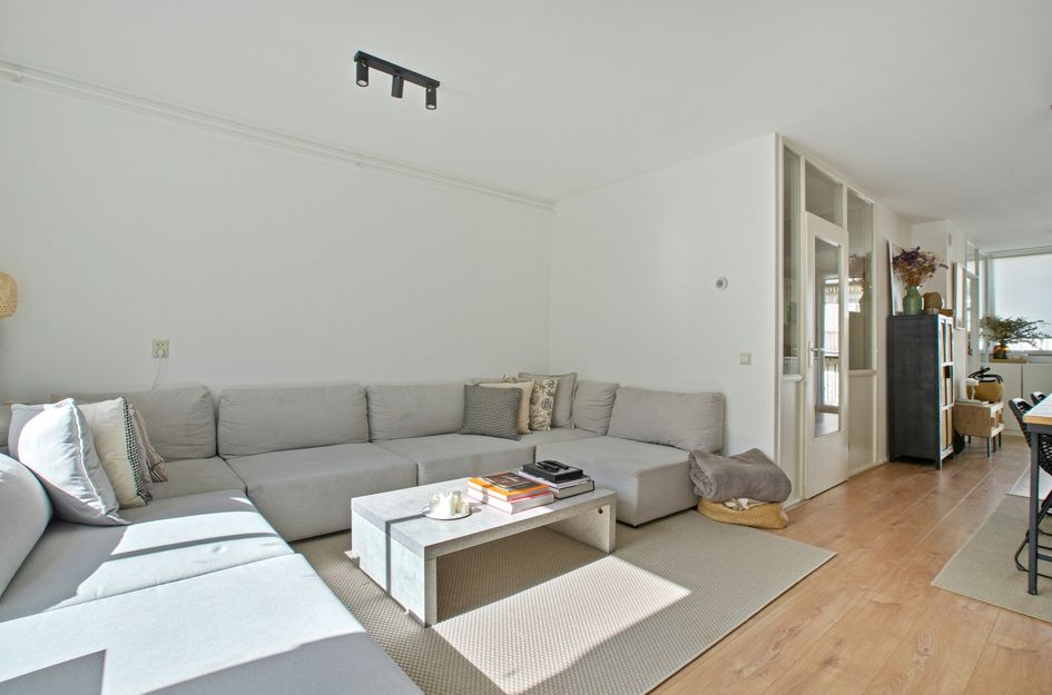 Riouwstraat 79B