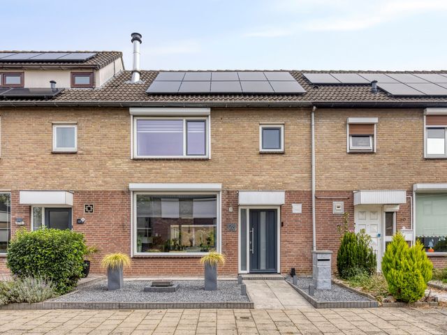 Lingestraat 28, Terneuzen