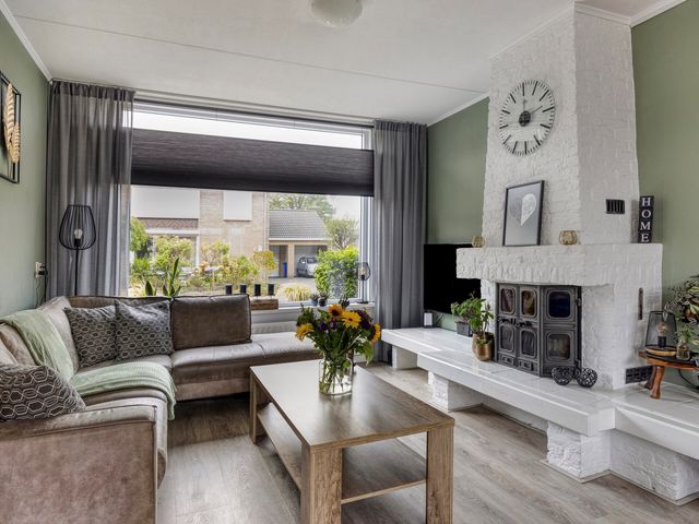 Lingestraat 28, Terneuzen