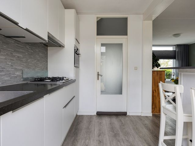 Lingestraat 28, Terneuzen