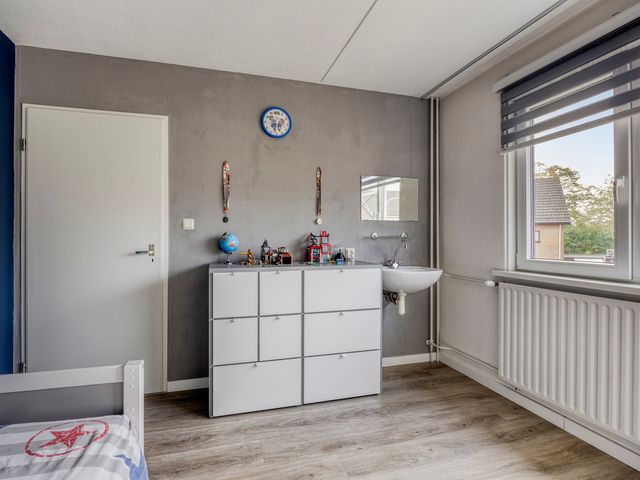Lingestraat 28, Terneuzen