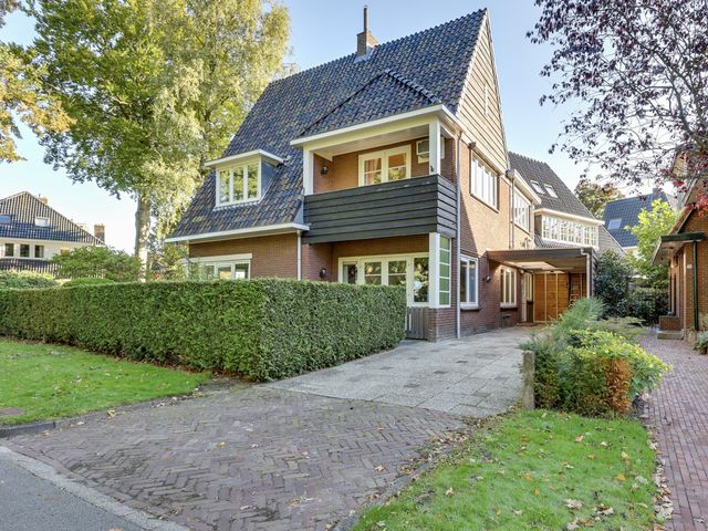 Dr. E.J. Roelfsemalaan 2, Meppel