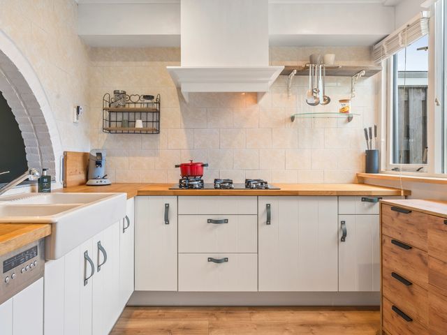 Beukenkampstraat 47, Den Helder