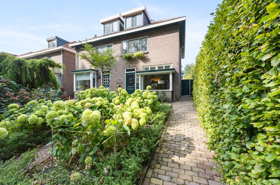 Kostverloren 19