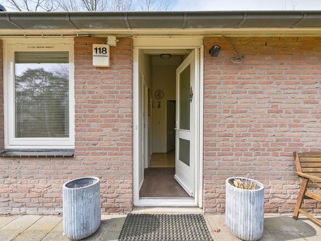 Oshaarseweg 24 118, Echten