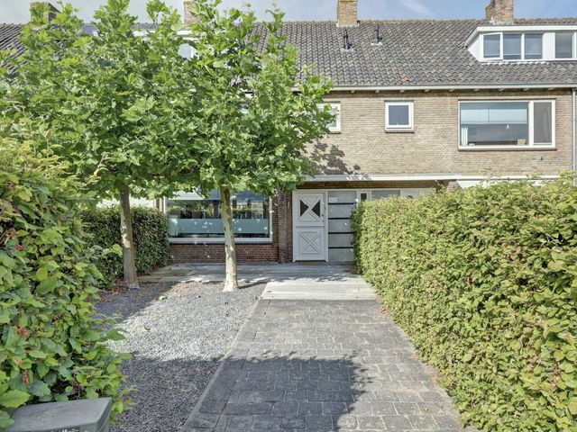 van Assendelftstraat 102, Waalwijk