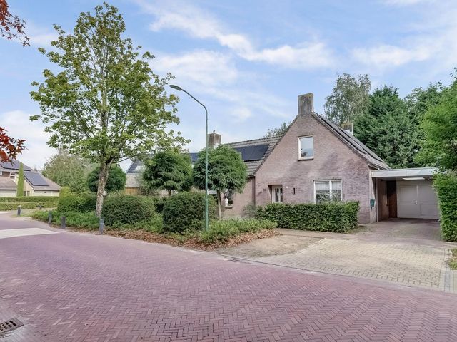 Akkerstraat 22, Haaren