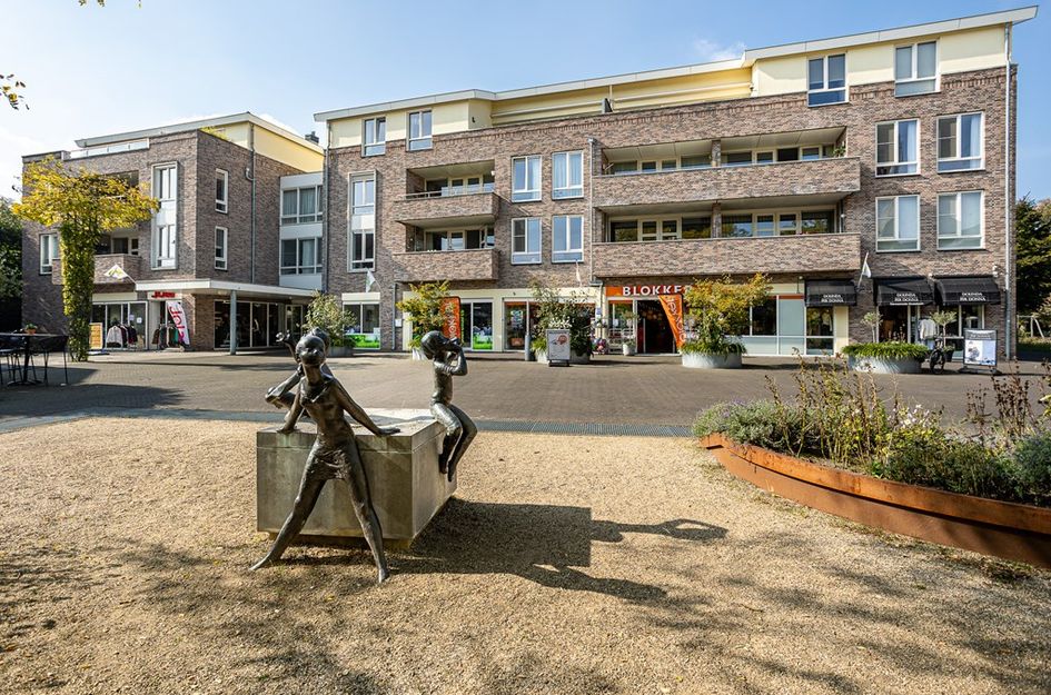 Dorpsplein 24