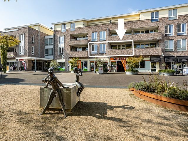 Dorpsplein 24, Groesbeek