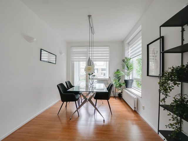 Hengelolaan 1132, Den Haag