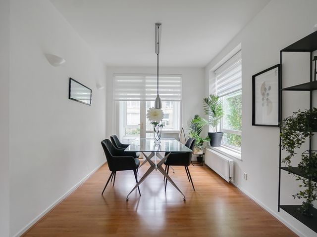 Hengelolaan 1132, Den Haag