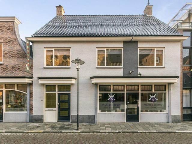 Stationsstraat 18, Etten-Leur